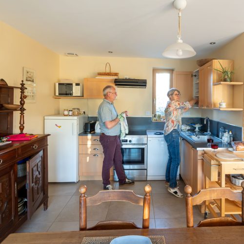cuisine-gîte-chambre-d'hôtes-de-paille-et-de-bois-couples-la-pommeraye-msl-été-2026©Dominique Drouet -0J2A9536 (1)